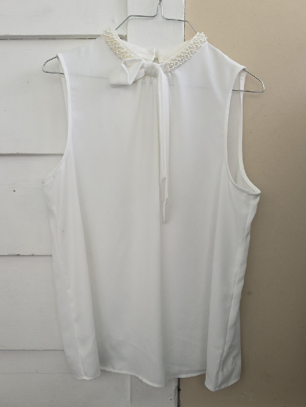 Elle White Pearl-Trim Tie-Neck Sleeveless Camisole